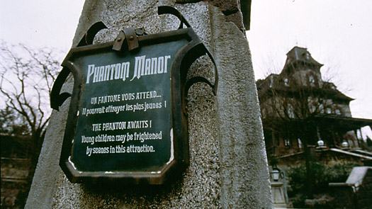 The entrance to Phantom Manor.