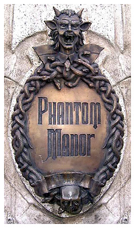 Phantom Manor Gate Plaque.
